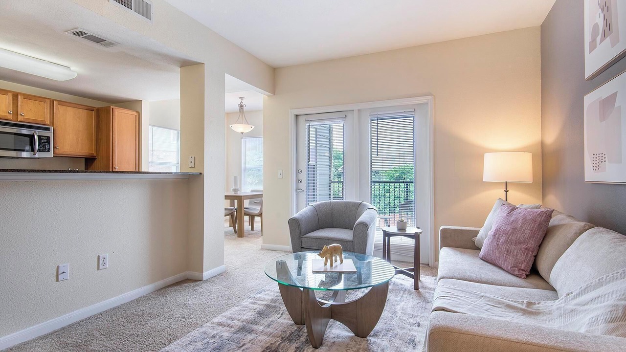Photo of Livingroom in Sweetbriar