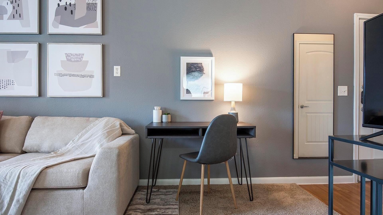 Photo of Livingroom in Sweetbriar