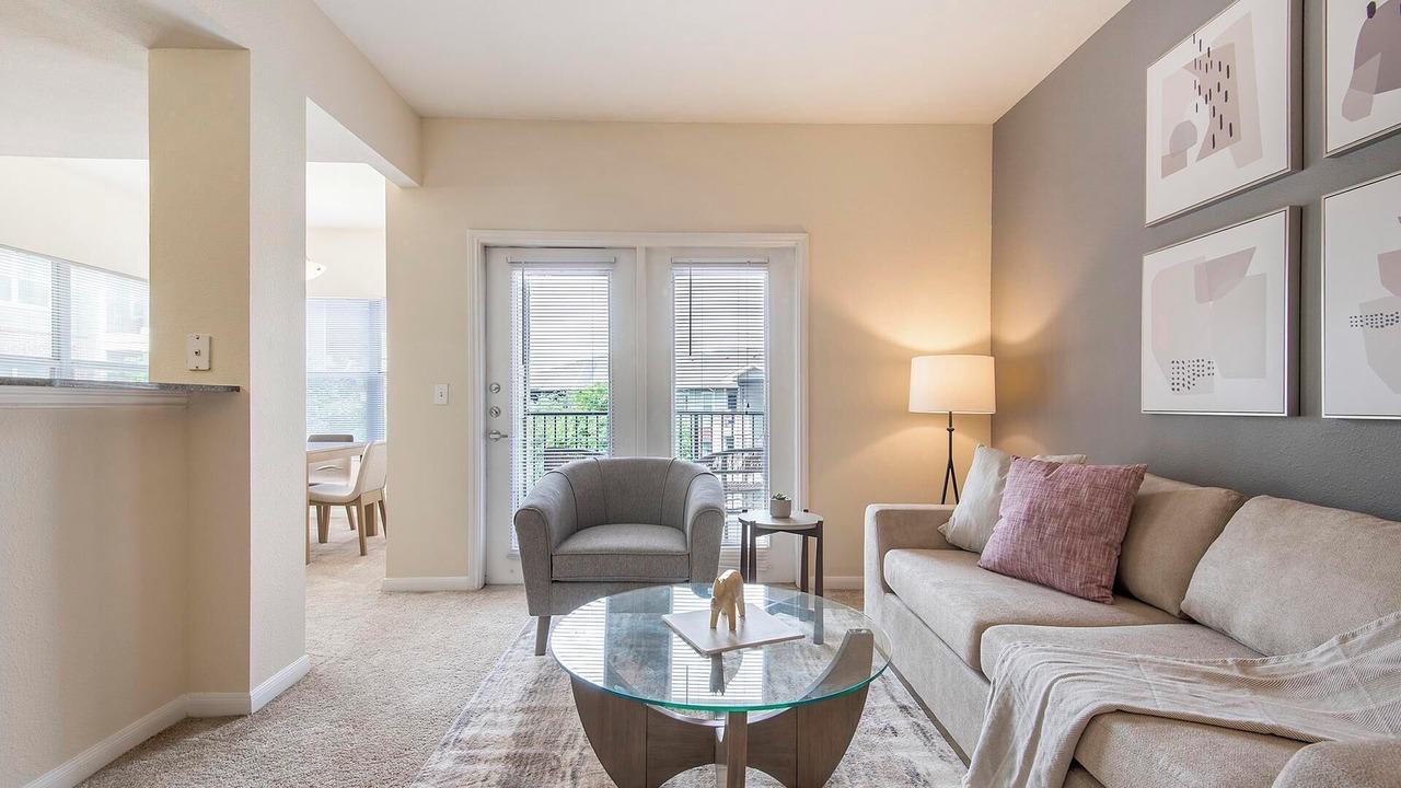 Photo of Livingroom in Sweetbriar