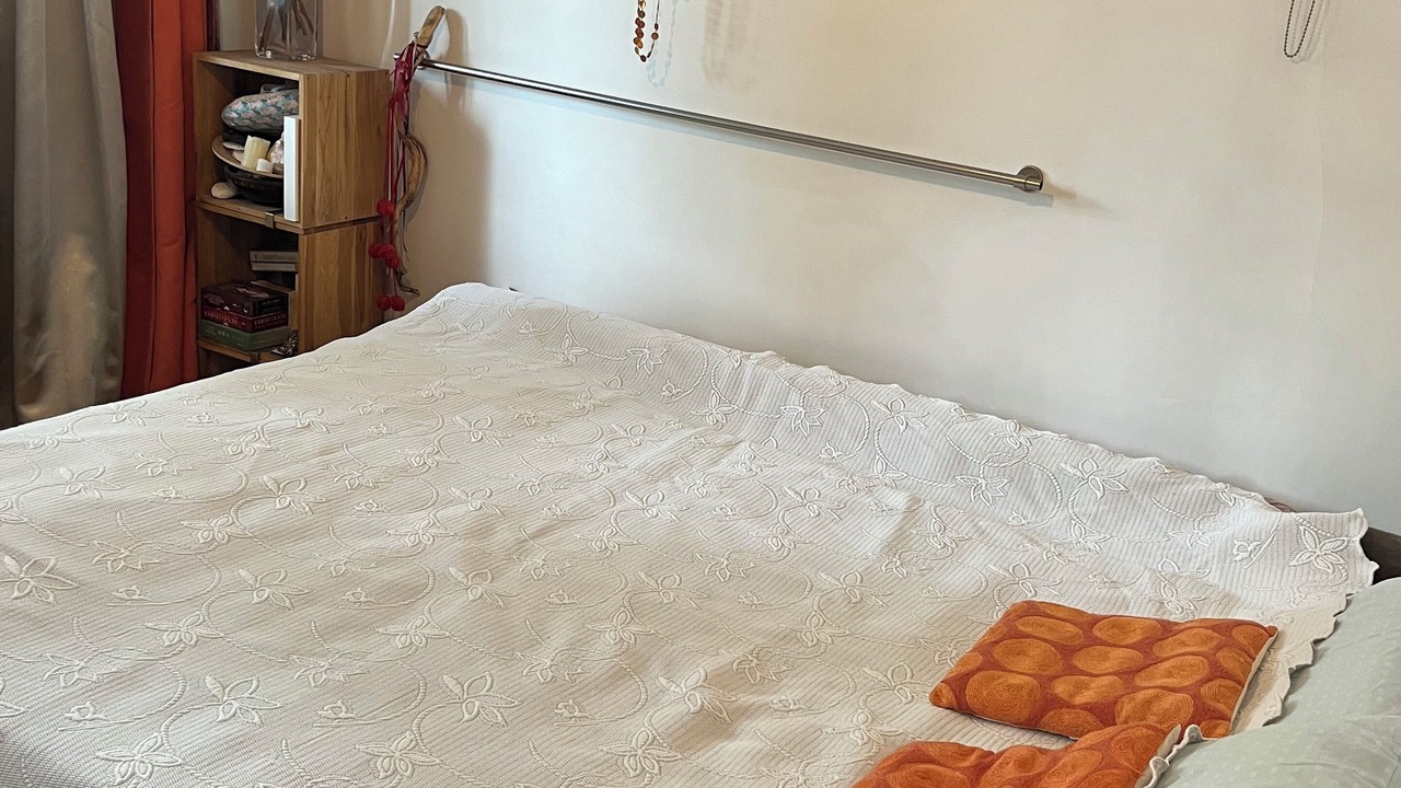 Photo of Bedroom in Republique–Point-du-Jour