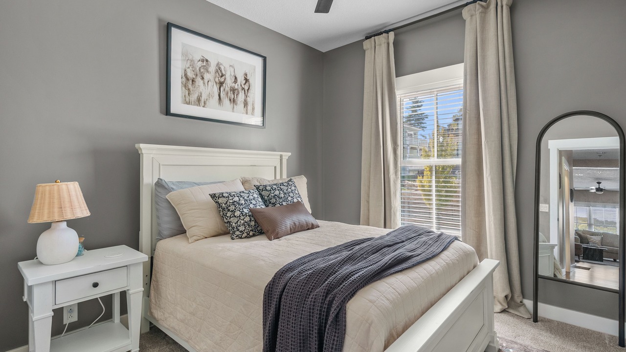 Photo of Bedroom in Le Claire