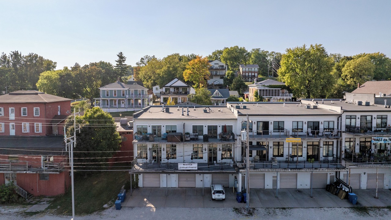 Photo of Outdoor in Le Claire