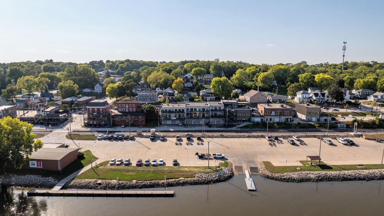 Photo of Outdoor in Le Claire