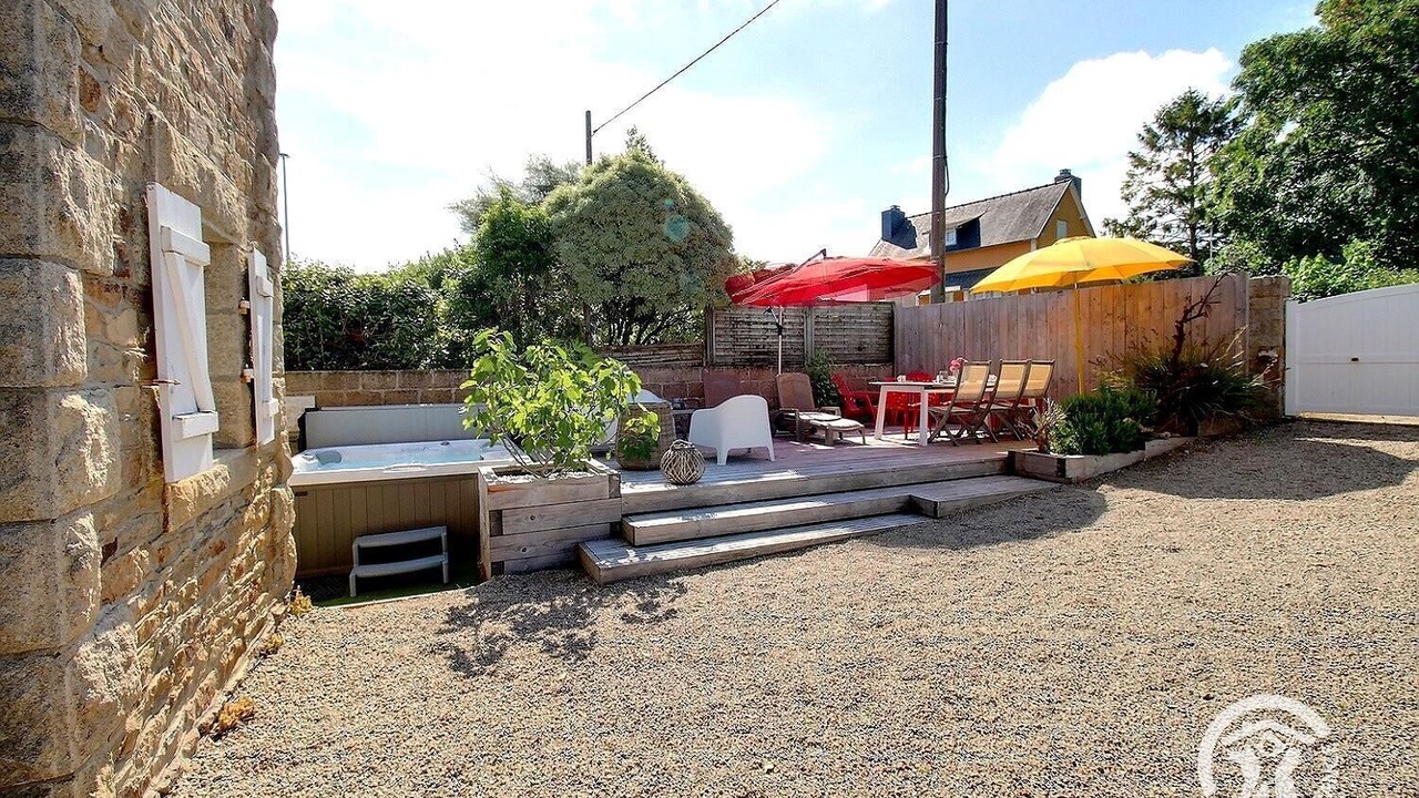 Photo of Patio Balcony in Plestin-les-Greves