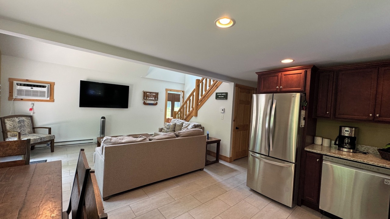 Photo of Livingroom in Lakeville