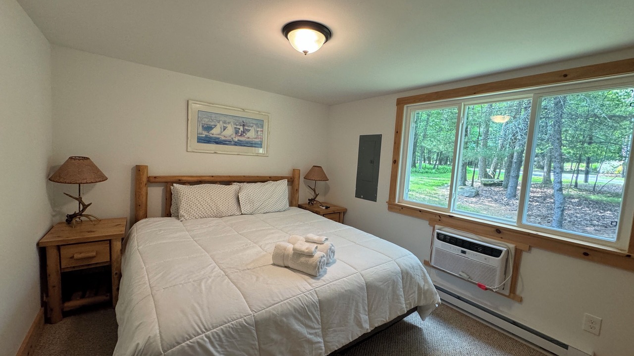 Photo of Bedroom in Lakeville