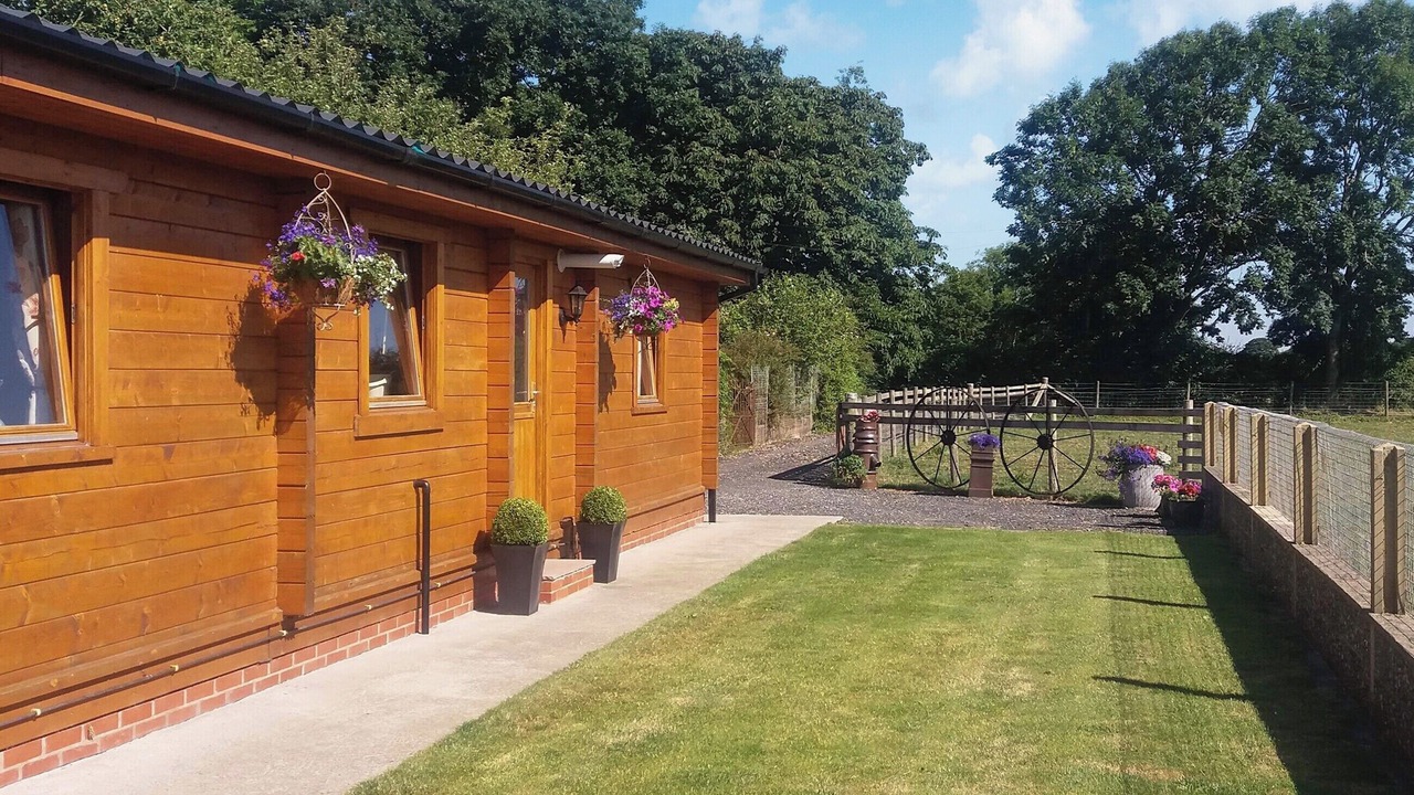 Photo of Outdoor in Pilling