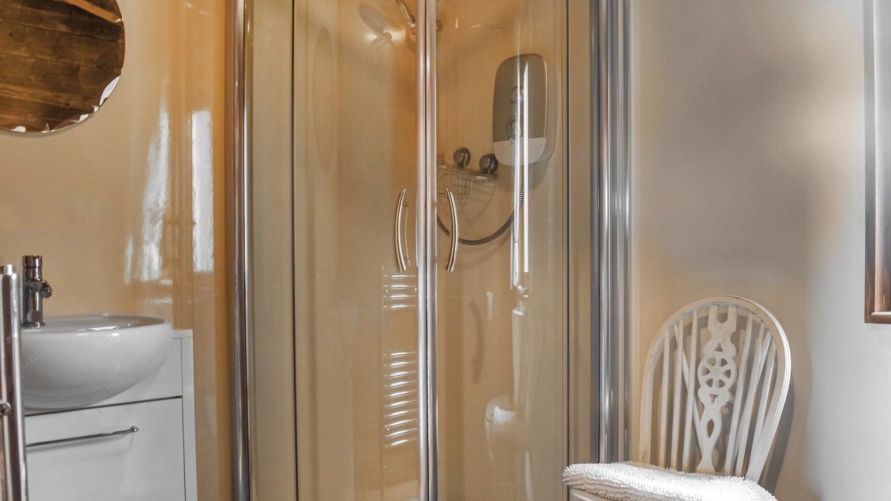 Photo of Bathroom in Pilling