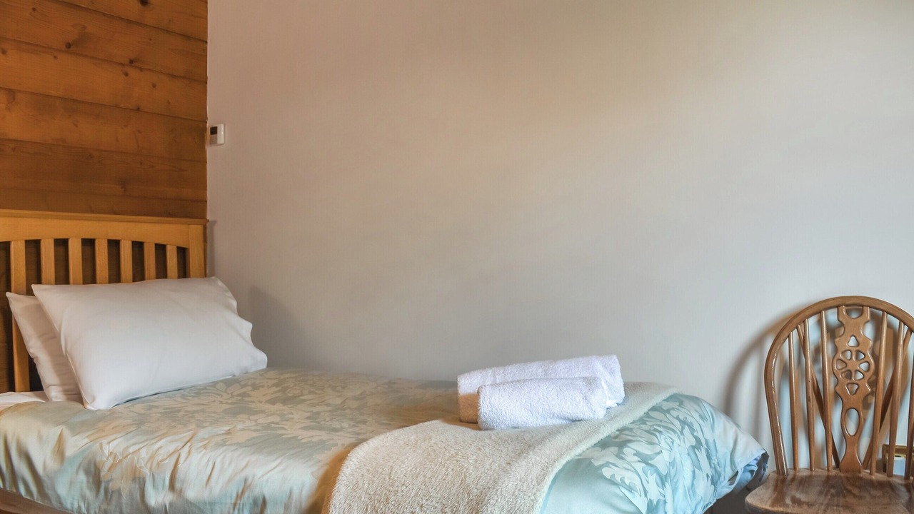 Photo of Others in Pilling