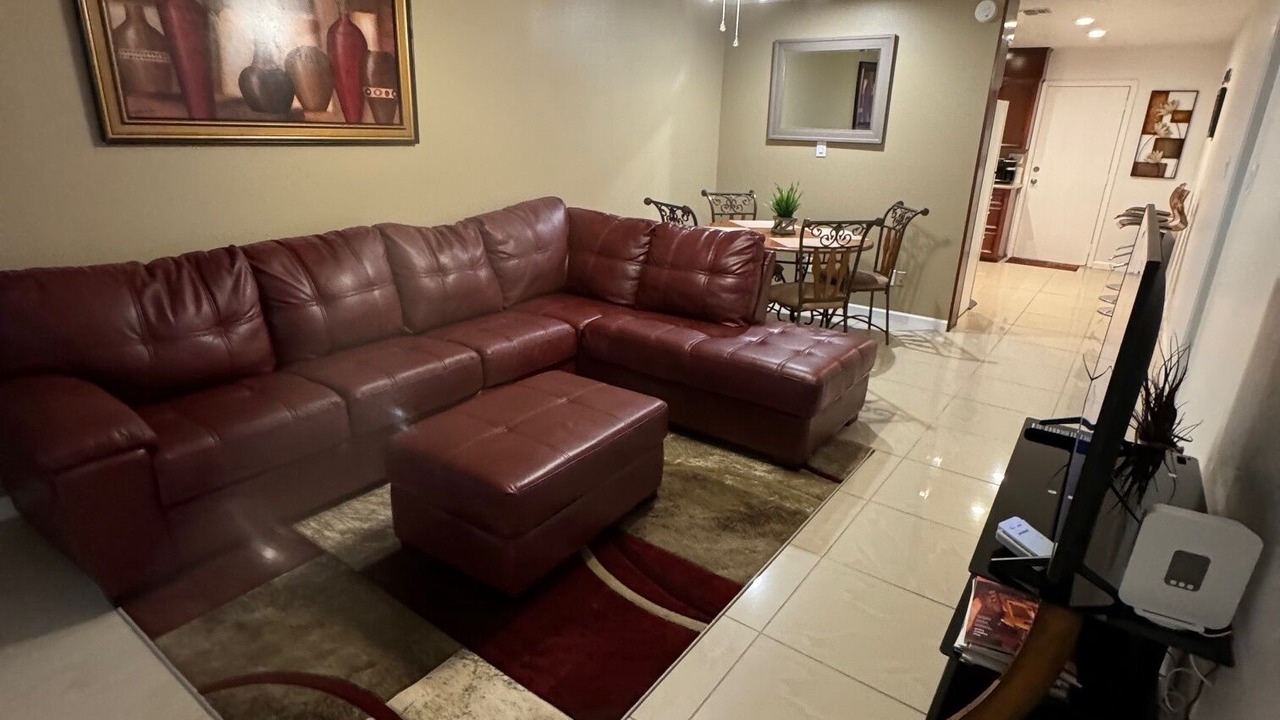 Photo of Livingroom in Southeast Houston