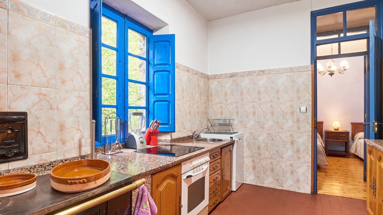 Photo of Kitchen in La Pola de Gordon