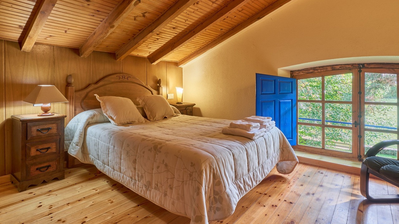 Photo of Bedroom in La Pola de Gordon