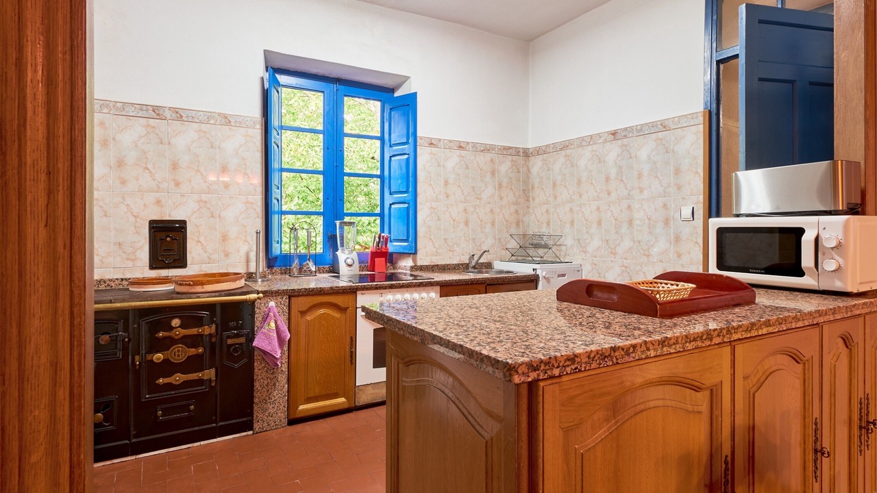 Photo of Kitchen in La Pola de Gordon