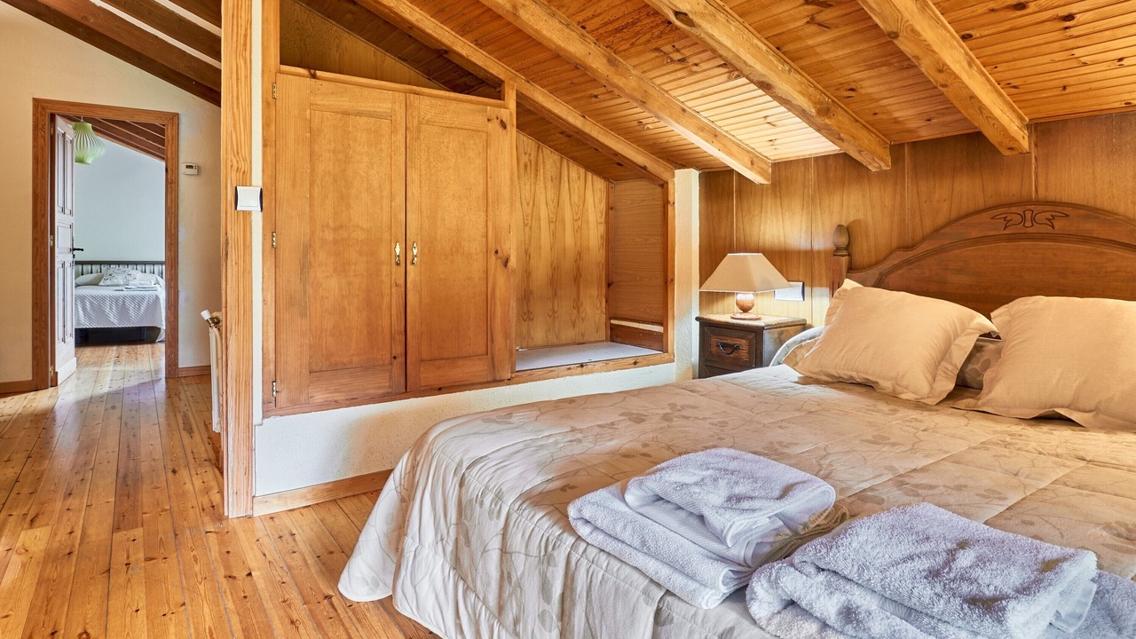 Photo of Bedroom in La Pola de Gordon