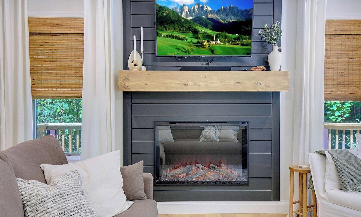 Photo of Livingroom in Chesapeake Ranch Estates-Drum Point