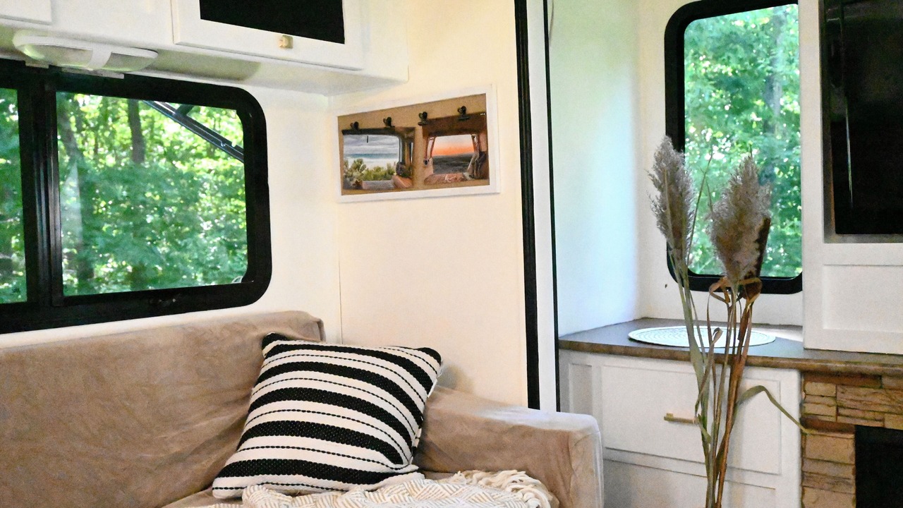 Photo of Livingroom in Waterbury