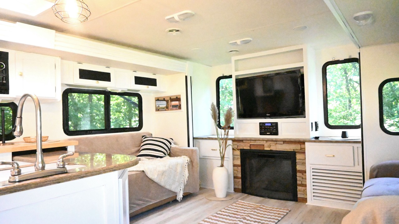 Photo of Livingroom in Waterbury