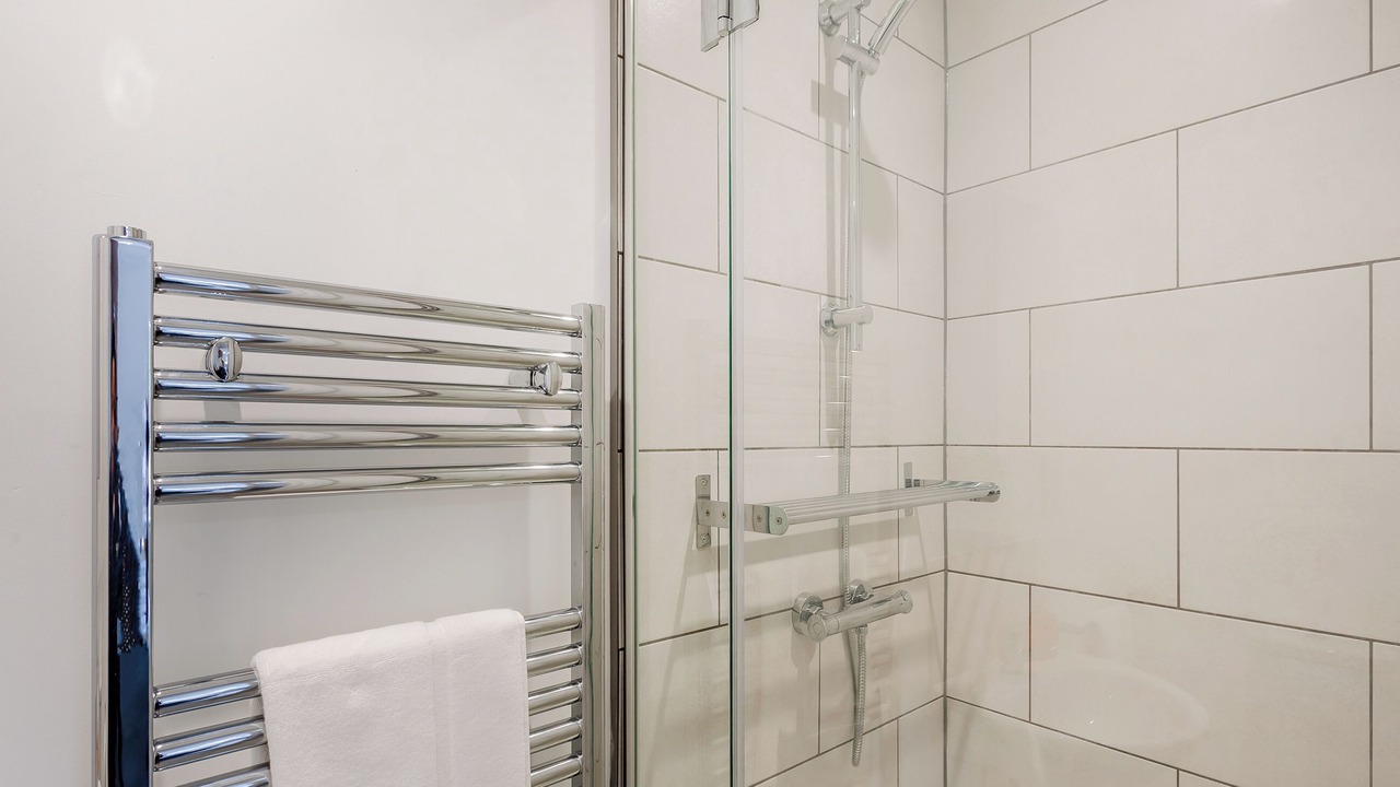 Photo of Bathroom in Lydney