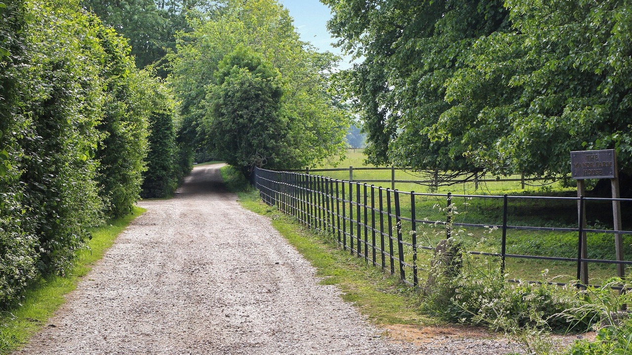 Photo of Others in North Perrott