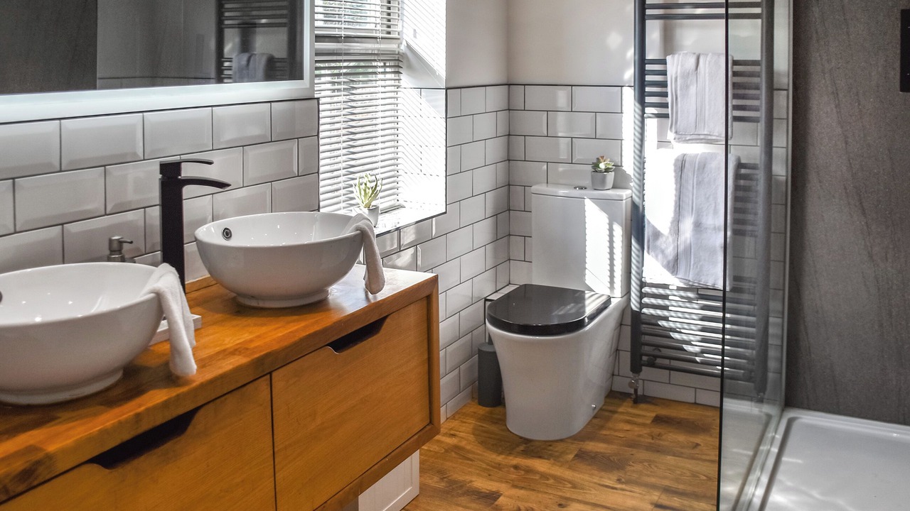 Photo of Bathroom in Repps with Bastwick