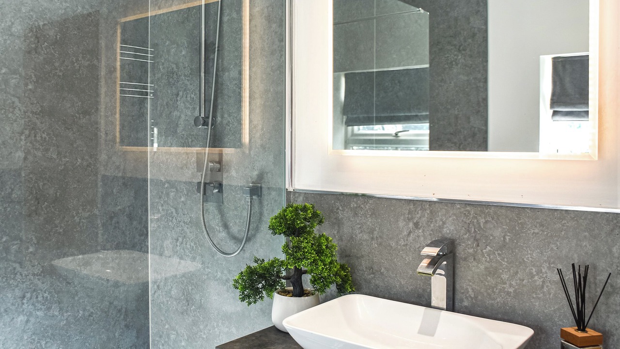 Photo of Bathroom in Repps with Bastwick