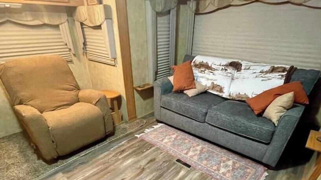 Photo of Livingroom in Bloomfield
