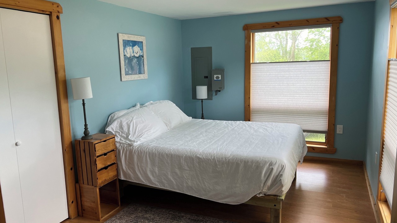 Photo of Bedroom in Sandy Creek