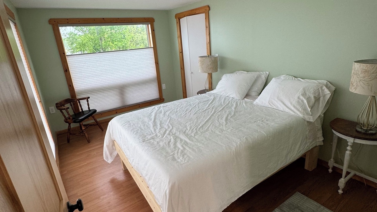 Photo of Bedroom in Sandy Creek