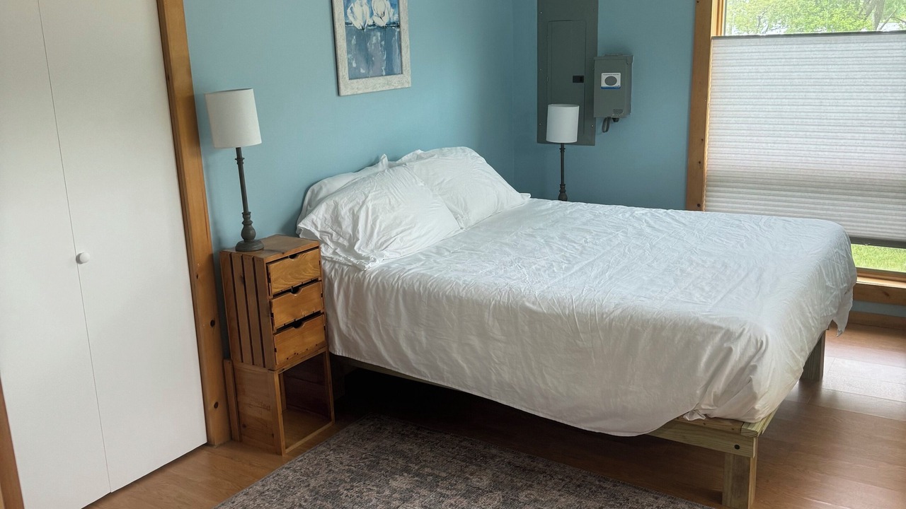 Photo of Bedroom in Sandy Creek