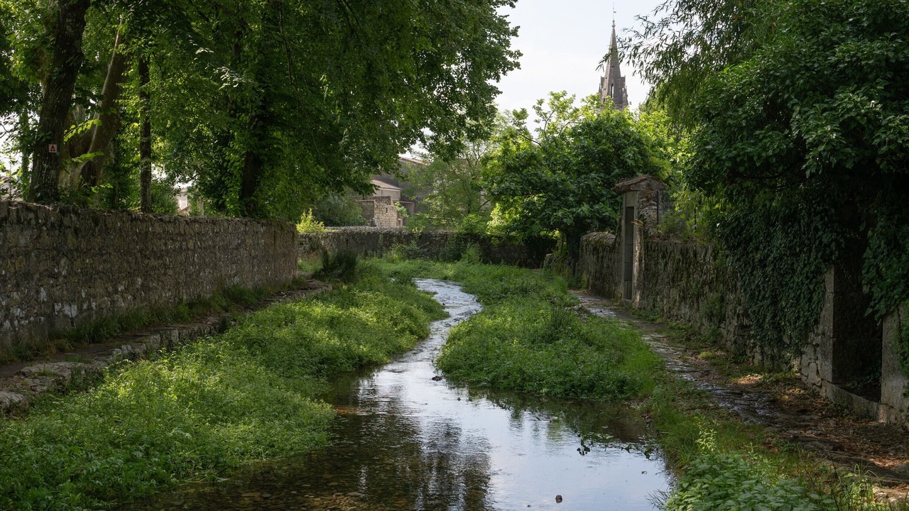 Photo of Others in Berrias-et-Casteljau