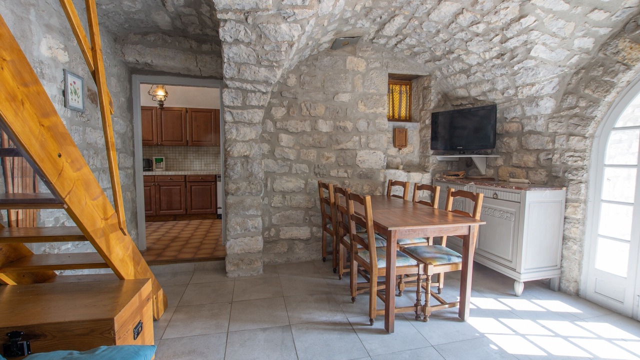 Photo of Others in Berrias-et-Casteljau