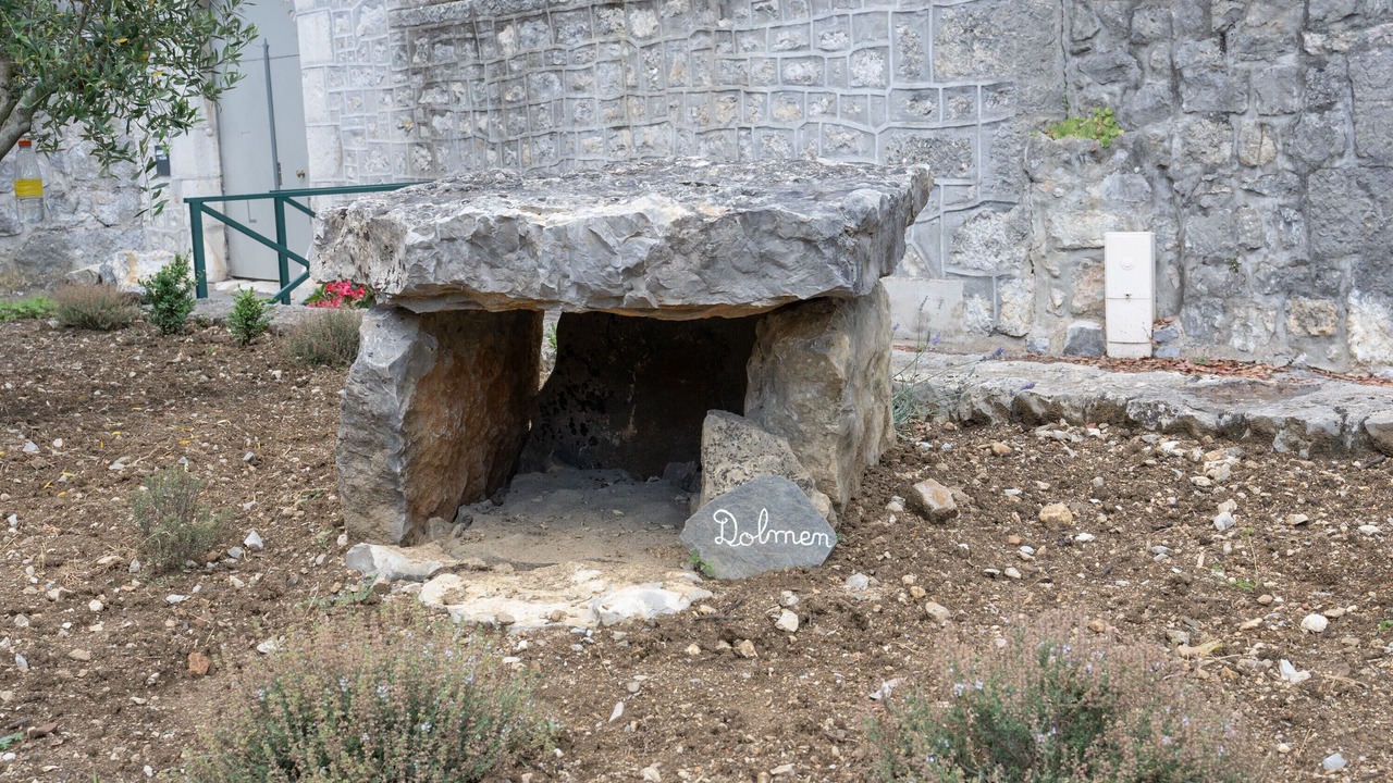 Photo of Outdoor in Berrias-et-Casteljau