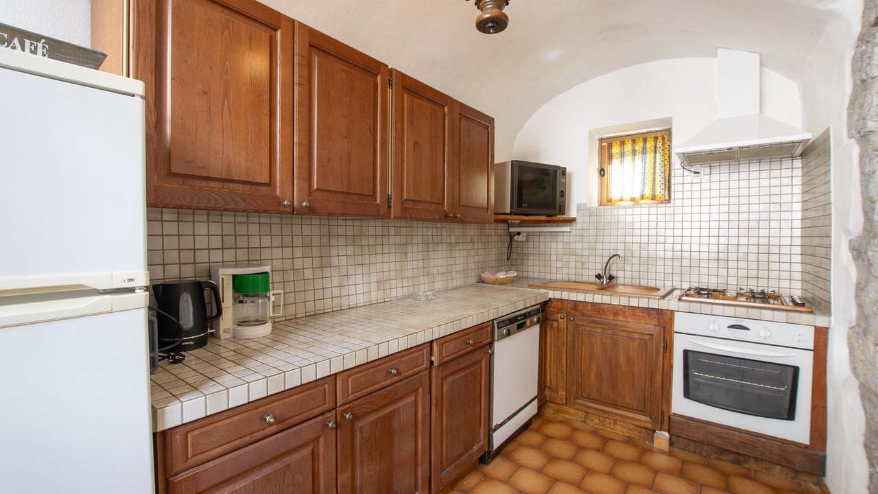 Photo of Kitchen in Berrias-et-Casteljau