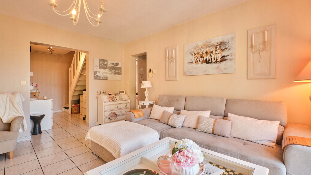 Photo of Livingroom in Saint-Pierre-de-Genebroz