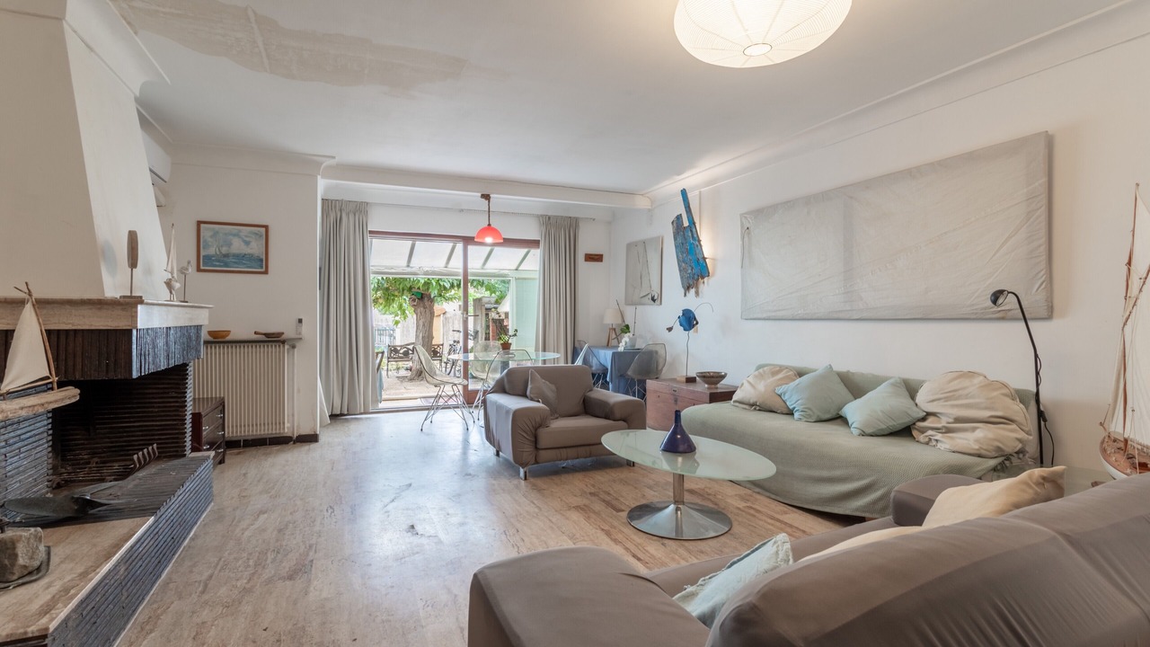 Photo of Livingroom in Sainte-Marie-la-Mer