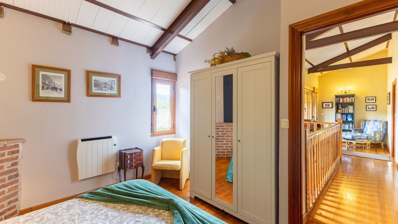 Photo of Bedroom in Bonilla de la Sierra