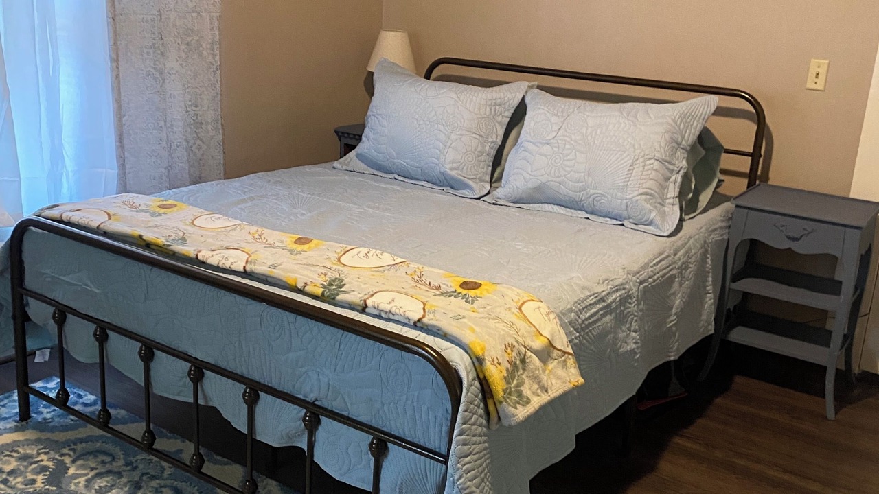 Photo of Bedroom in Zavalla