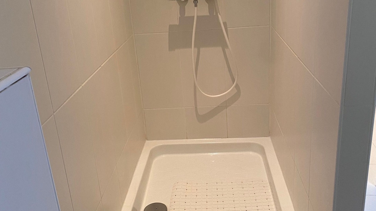 Photo of Bathroom in Montreuil-le-Henri