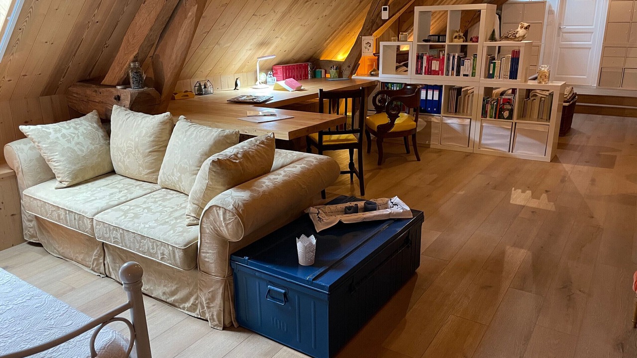 Photo of Livingroom in Montreuil-le-Henri