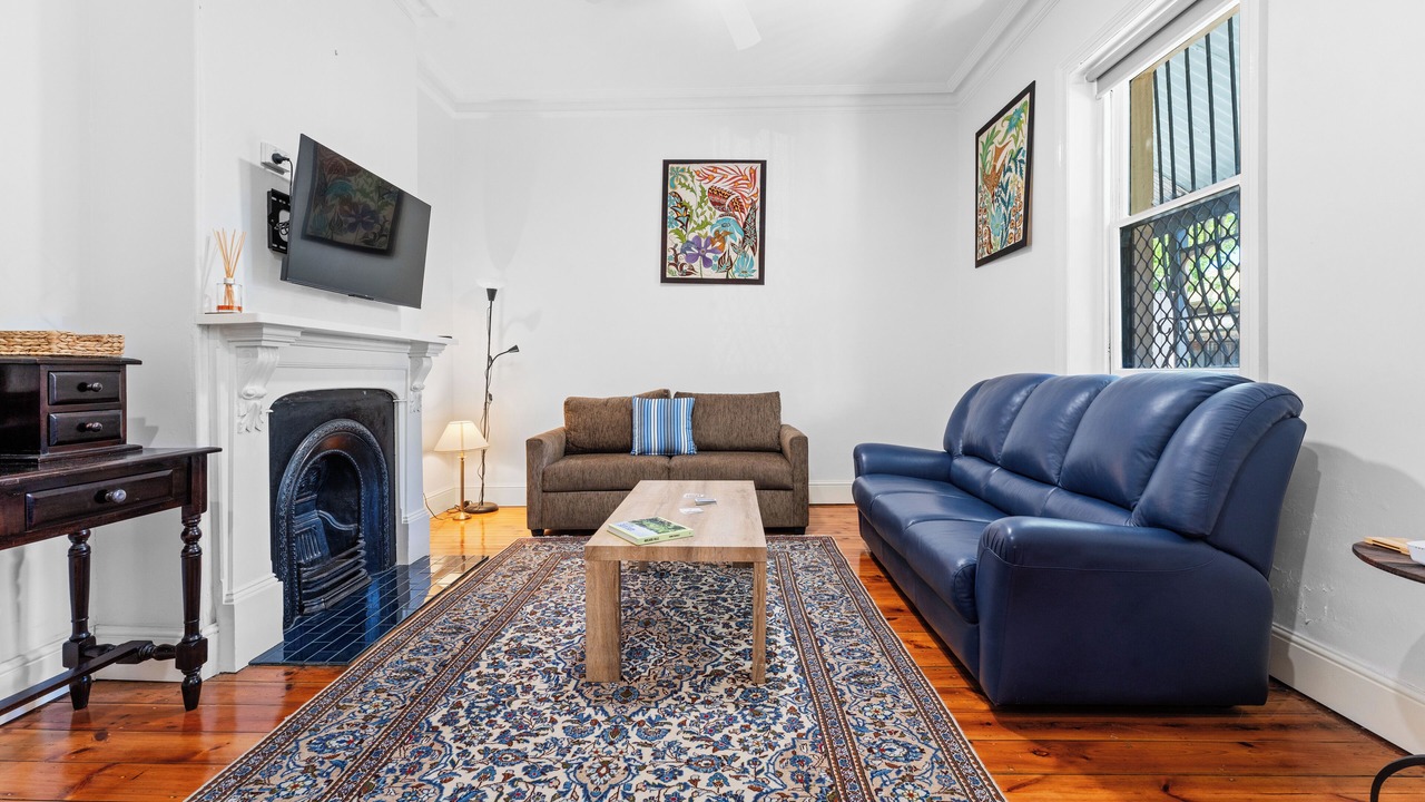 Photo of Livingroom in Adelaide Central Business District