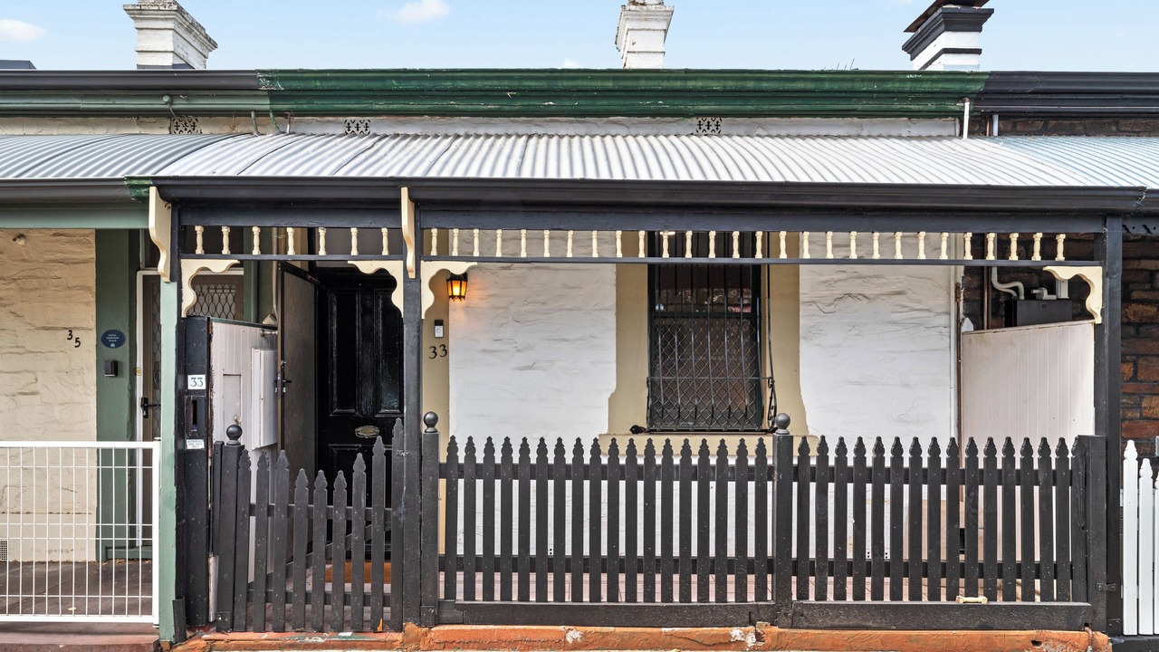 Photo of Outdoor in Adelaide Central Business District