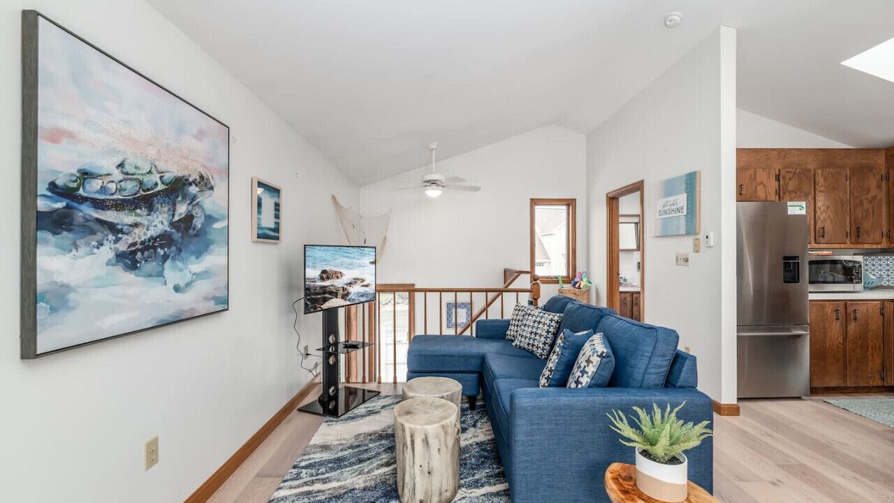 Photo of Livingroom in Pine Point