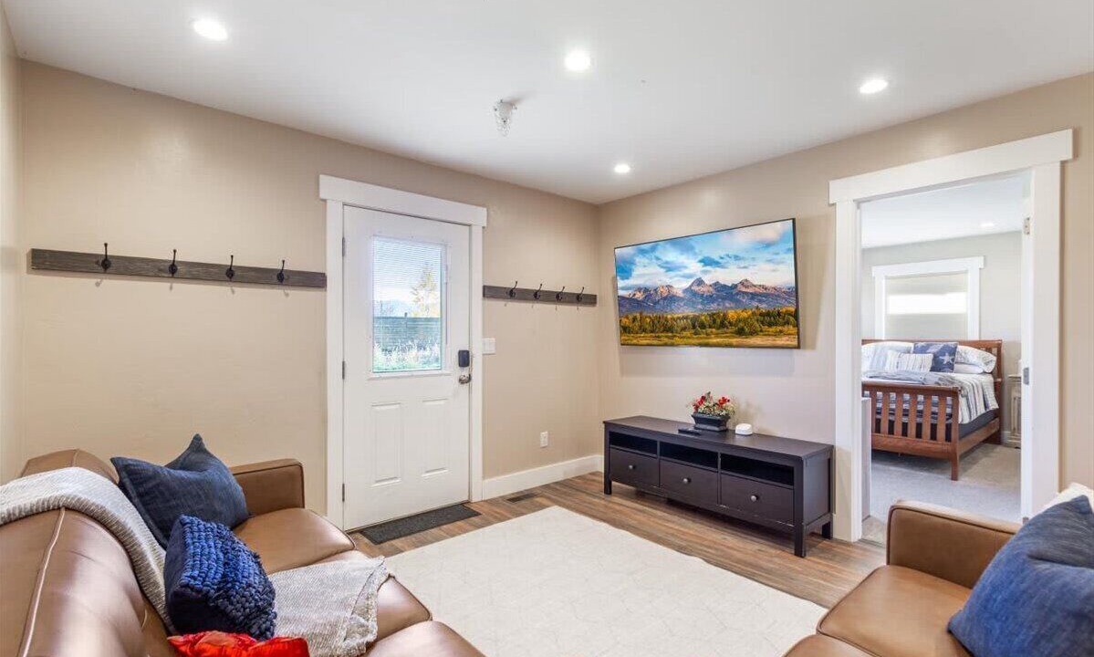 Photo of Bedroom in Leigh Creek Estates
