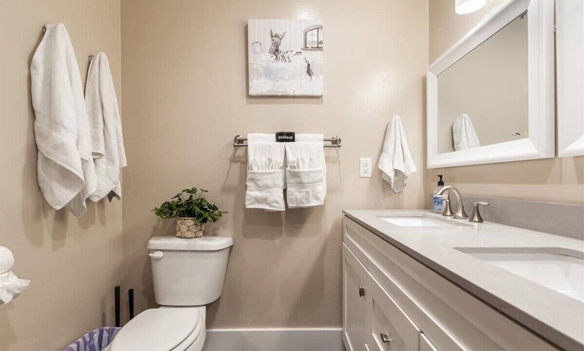 Photo of Bathroom in Leigh Creek Estates