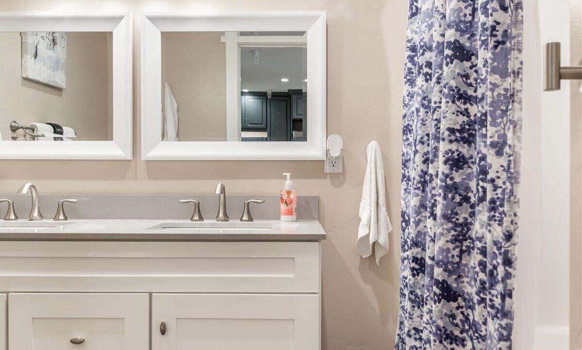 Photo of Bathroom in Leigh Creek Estates