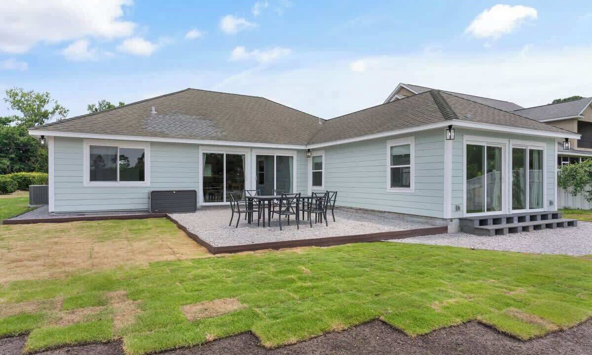 Photo of Outdoor in Country Club Estates