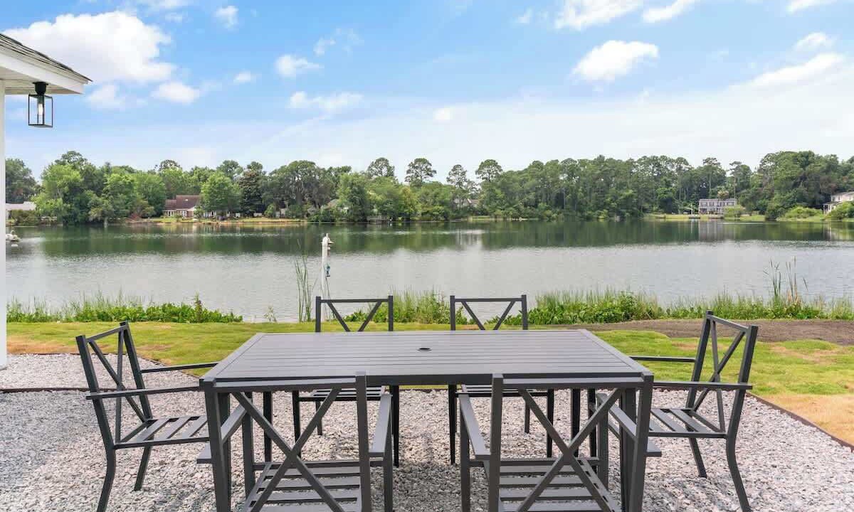 Photo of Outdoor in Country Club Estates