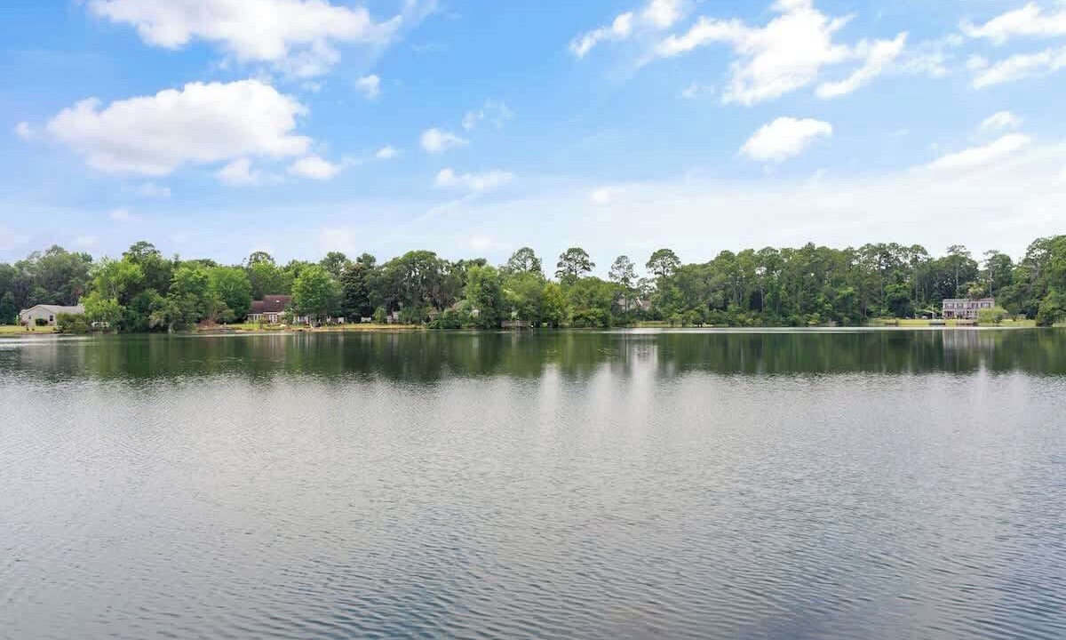 Photo of Others in Country Club Estates