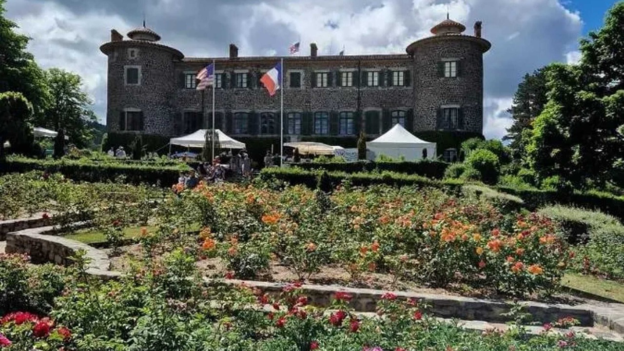 Photo of Outdoor in Domeyrat