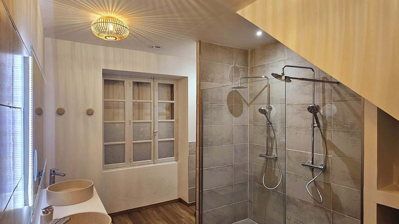 Photo of Bathroom in La Roche-sur-Yon